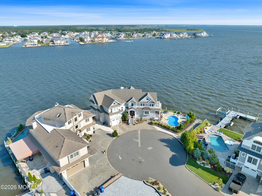 Location, Location, Location.... Waterfront Living at Its - Beach Home for sale in Toms River, New Jersey on Beachhouse.com