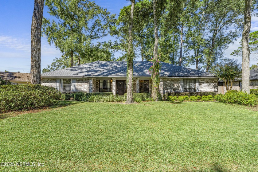Full of Charm in the Heart of Fleming Island with no HOA! Brand - Beach Home for sale in Fleming Island, Florida on Beachhouse.com