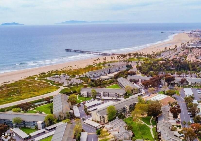 Just in time for summer!  Welcome the cool ocean breezes and - Beach Condo for sale in Port Hueneme, California on Beachhouse.com