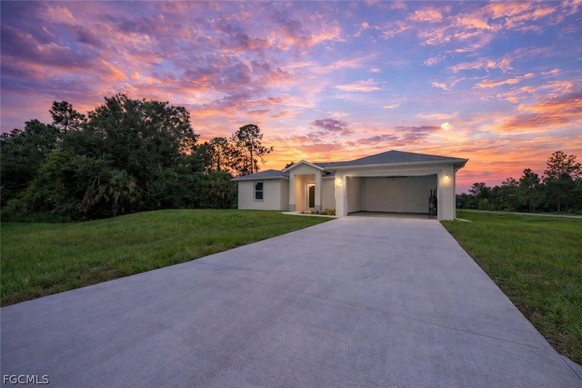 Welcome to 3407 E 5th St, Lehigh Acres, FL 33972, a fantastic - Beach Home for sale in Lehigh Acres, Florida on Beachhouse.com