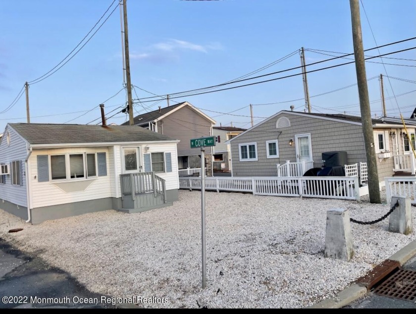 Owned land !!!  Be part of Ocean Beach 2 beach association - Beach Home for sale in Lavallette, New Jersey on Beachhouse.com