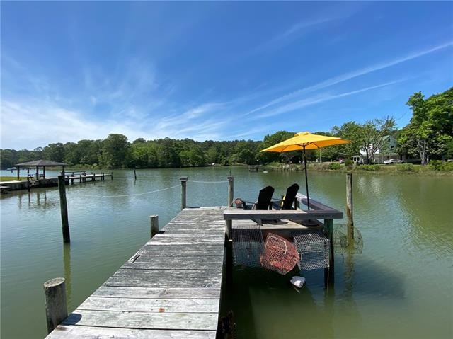 Enjoy Fishing from Your Pier on Whites Creek While Chilling in - Beach Home for sale in Foster, Virginia on Beachhouse.com