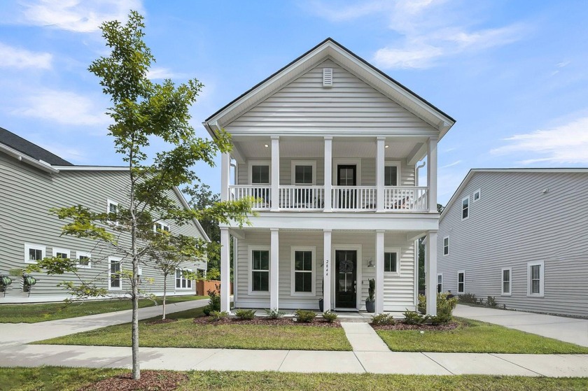 Welcome to 2844 Pinelog Lane - Stylish, Spacious, and Ideally - Beach Home for sale in Johns Island, South Carolina on Beachhouse.com