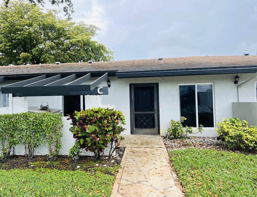 Welcome to Palm Greens an active 55 and over community in - Beach Condo for sale in Delray Beach, Florida on Beachhouse.com