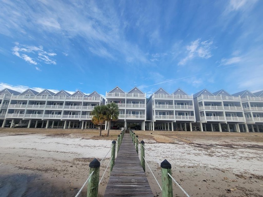 Beautiful Bayfront location with a nice sandy beach area for - Beach Condo for sale in Carabelle, Florida on Beachhouse.com