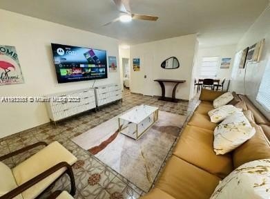 Welcome to your South Beach retreat! This 900 sq. ft - Beach Condo for sale in Miami Beach, Florida on Beachhouse.com