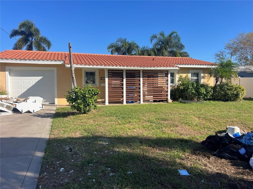 Discover the potential of this stunning waterfront property - Beach Home for sale in St. Petersburg, Florida on Beachhouse.com