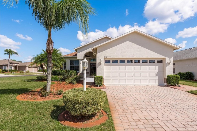 Discover the vibrant Heritage Springs community, an active 55+ - Beach Home for sale in Trinity, Florida on Beachhouse.com