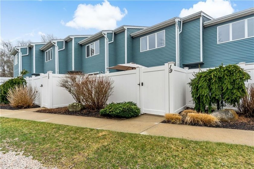 Location, Location ! Well maintained 2 bedroom, 1.5 bath - Beach Townhome/Townhouse for sale in Narragansett, Rhode Island on Beachhouse.com