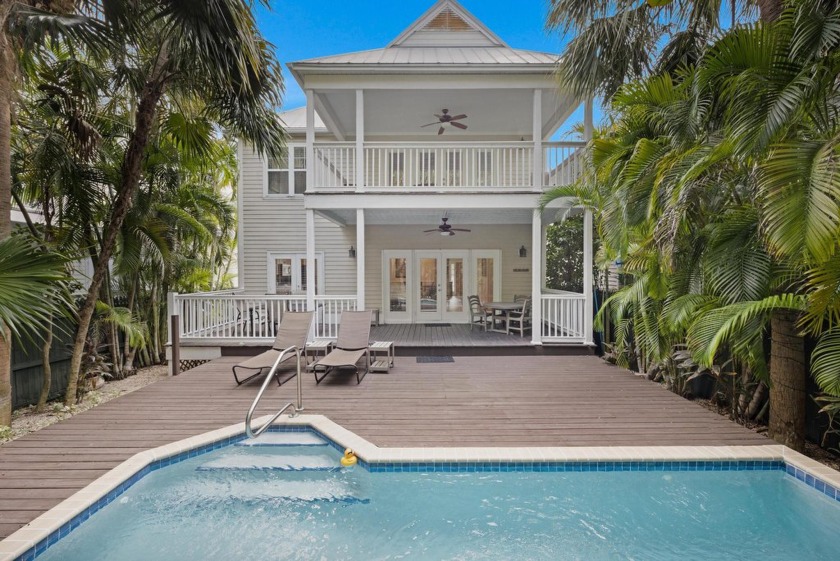 Welcome to Your Private Paradise in the Florida Keys. Discover - Beach Home for sale in Duck Key, Florida on Beachhouse.com