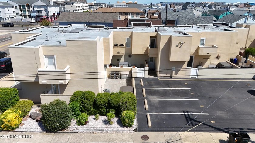 Turnkey two-bedroom, two-bath townhouse-style condo on the - Beach Condo for sale in Seaside Heights, New Jersey on Beachhouse.com