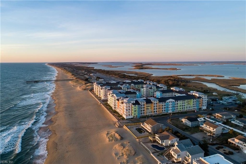 Rare two deeded parking spaces + direct pool/elevator access + 3 - Beach Home for sale in Virginia Beach, Virginia on Beachhouse.com