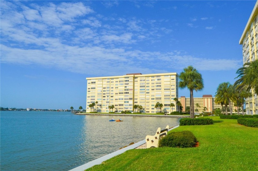 Welcome to this beautiful waterfront studio condo in the heart - Beach Condo for sale in St. Petersburg, Florida on Beachhouse.com