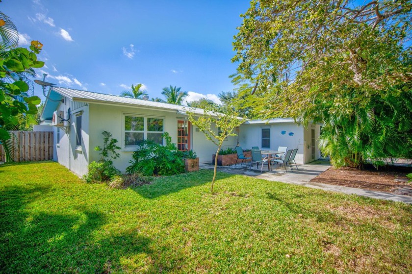 Welcome to your dream retreat nestled in the heart of Big Pine - Beach Home for sale in Big Pine Key, Florida on Beachhouse.com