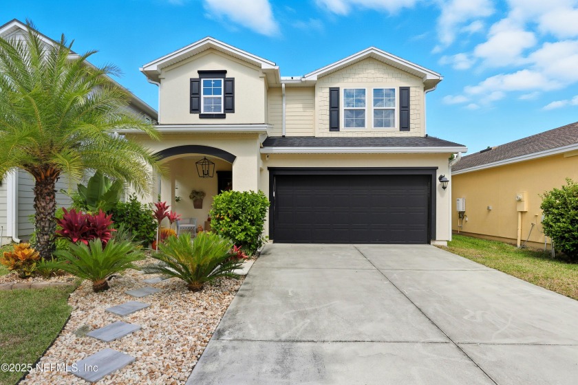 Stunning pool home situated on a peaceful cul-de-sac street, in - Beach Home for sale in Ponte Vedra, Florida on Beachhouse.com