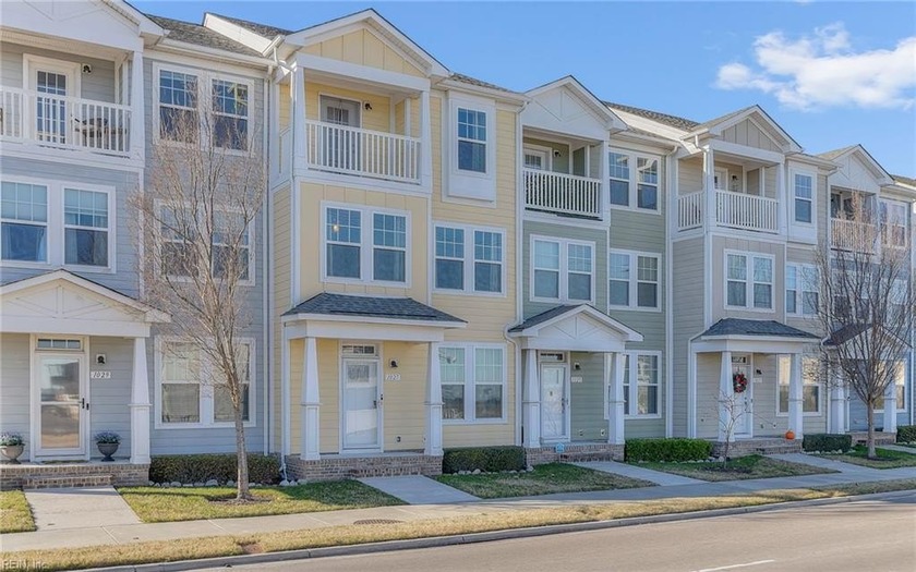 Experience coastal living in this stunning 3-story townhome - Beach Home for sale in Norfolk, Virginia on Beachhouse.com