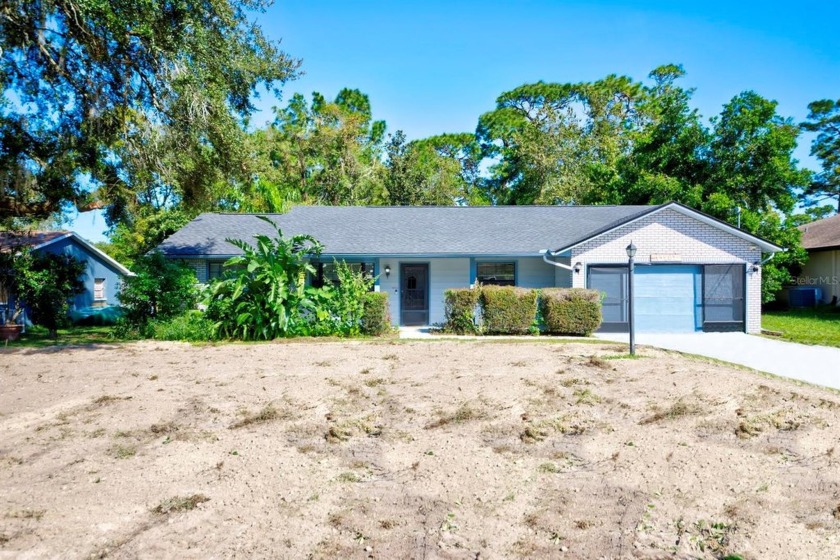 MOVE IN CONDITION can close fast. Split 2 bedroom, 2 bathroom - Beach Home for sale in Spring Hill, Florida on Beachhouse.com