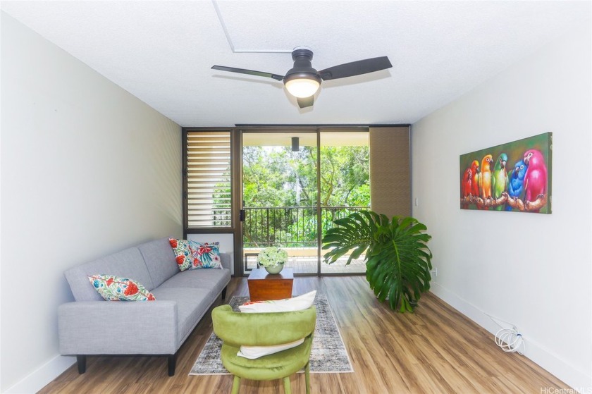 NO MAINTENANCE FEES FOR A FULL YEAR!! Crazy bargain price for - Beach Condo for sale in Honolulu, Hawaii on Beachhouse.com