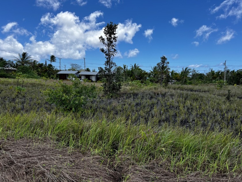 Both grassy, & rocky, this open feel lot is newly available in - Beach Lot for sale in Pahoa, Hawaii on Beachhouse.com