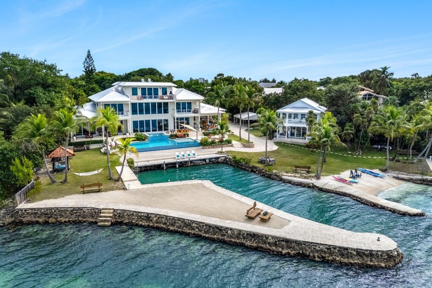 Welcome to Serenity Cay, an exquisite Balinese-inspired estate - Beach Home for sale in Upper Matecumbe Key, Florida on Beachhouse.com