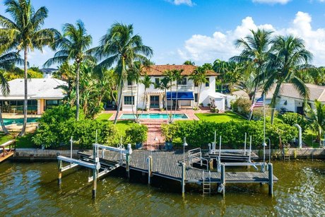 Experience unparalleled elegance & exclusivity in the - Beach Home for sale in Lake Worth Beach, Florida on Beachhouse.com