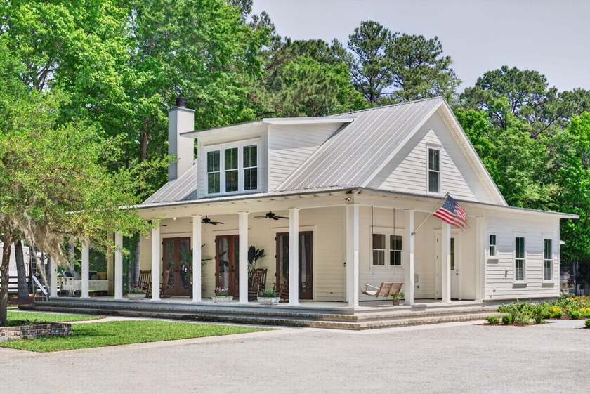 Welcome to 3425 Thundergulch Trail, a beautiful Lowcountry - Beach Home for sale in Awendaw, South Carolina on Beachhouse.com