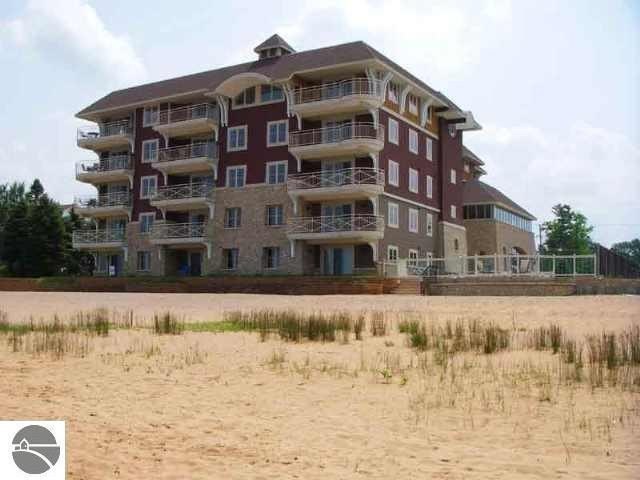 High-End Luxury Waterfront, Bay View, Sandy Beach Condo with - Beach Condo for sale in Traverse City, Michigan on Beachhouse.com
