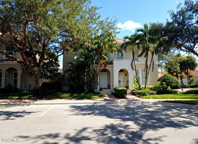 This popular Aruba model is perfectly positioned within the - Beach Townhome/Townhouse for sale in Naples, Florida on Beachhouse.com