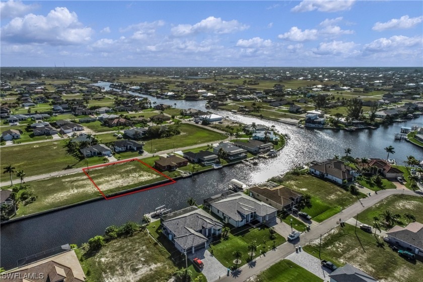 Honey Stop the Car, LOCATION, LOCATION, LOCATION! Fantastic - Beach Lot for sale in Cape Coral, Florida on Beachhouse.com