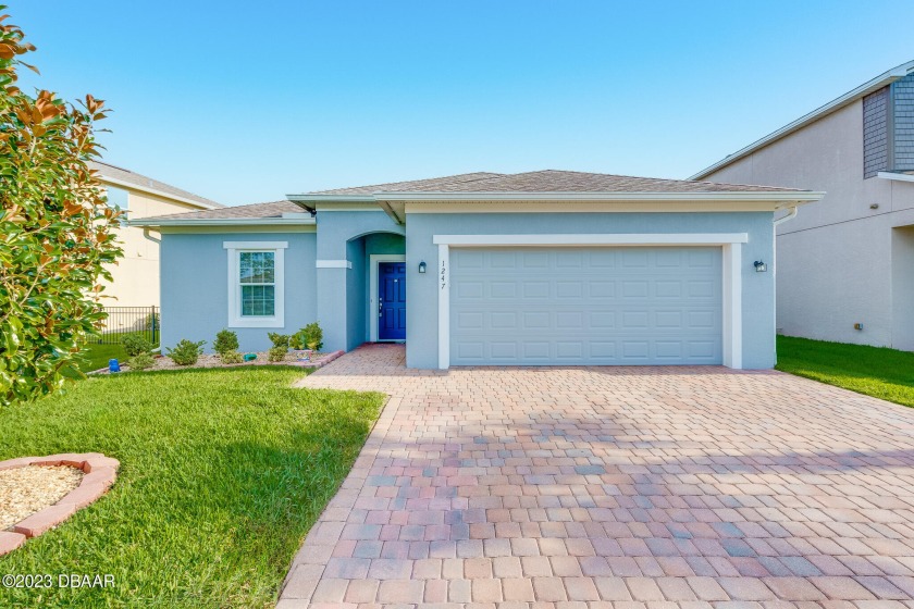 REDUCED PRICE  !LAKEFRONT HOME IN PORT ORANGE !Excellent - Beach Home for sale in Port Orange, Florida on Beachhouse.com