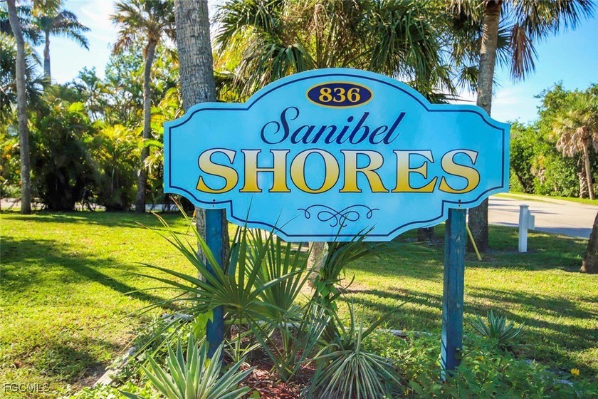 Charming, fully remodeled beach cottage on Sanibel Island - Beach Condo for sale in Sanibel, Florida on Beachhouse.com