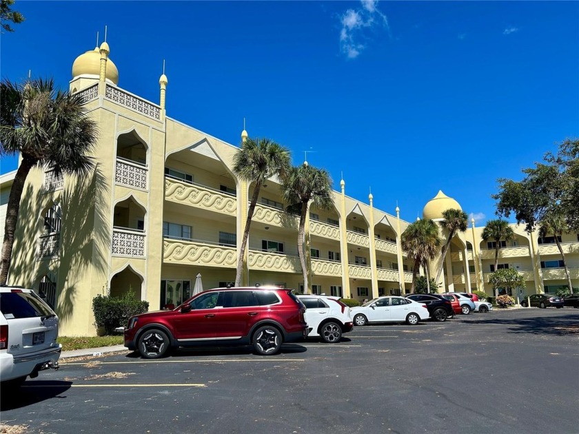 Welcome to your meticulously updated 2 bed, 2 bath oasis - Beach Condo for sale in Clearwater, Florida on Beachhouse.com