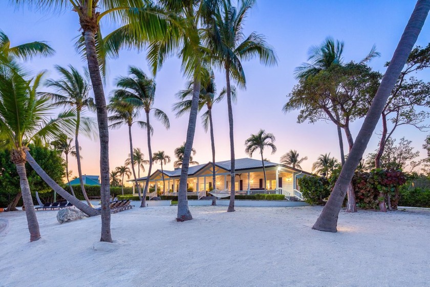 Fall in love at first sight as you step into this natural beauty - Beach Home for sale in Lower Matecumbe Key, Florida on Beachhouse.com