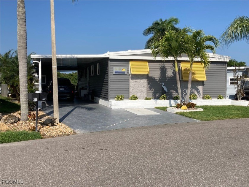 This home has great views and spectacular sunsets! The Lanai of - Beach Home for sale in Fort Myers, Florida on Beachhouse.com