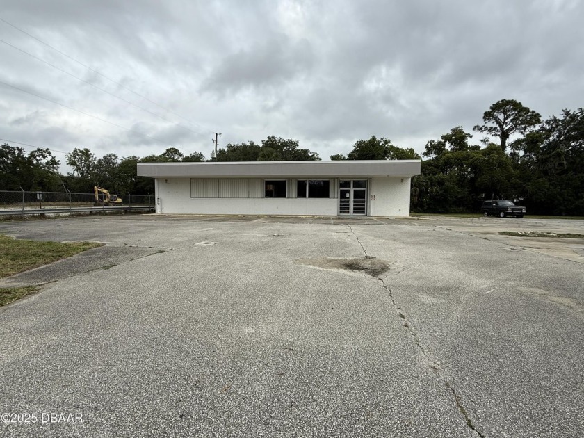 This desirable property consists of almost 3/4 acre with 165 ft - Beach Commercial for sale in New Smyrna Beach, Florida on Beachhouse.com