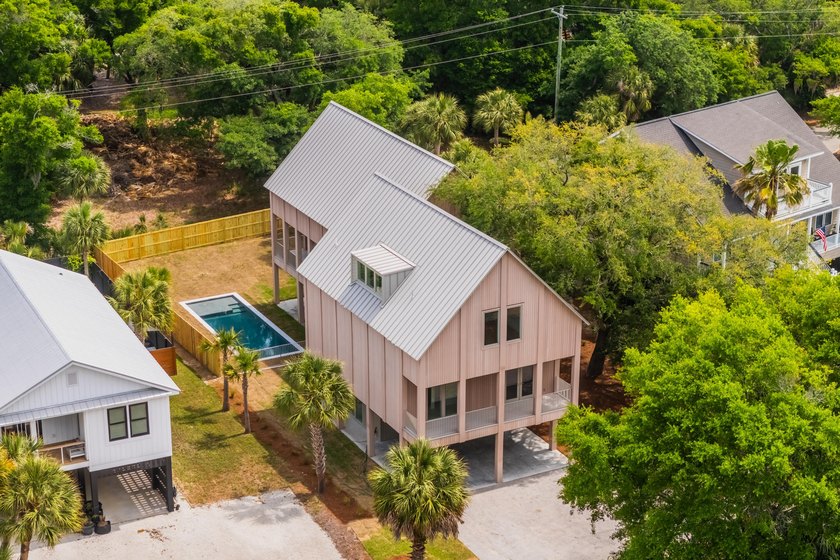 Set just blocks from the beach on one of Edisto Beach's quietest - Beach Home for sale in Edisto Island, South Carolina on Beachhouse.com