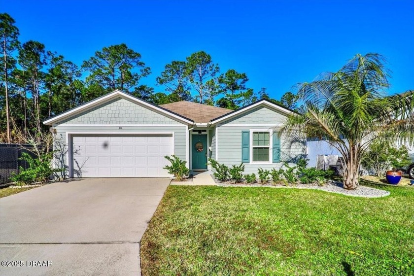 Come see this 4 bedroom/2 bath home. Enjoy all the amenities - Beach Home for sale in Bunnell, Florida on Beachhouse.com