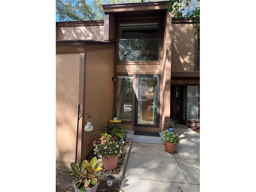 Move in ready 2 bedroom 2 bathroom condominium with all updates - Beach Condo for sale in Palm Coast, Florida on Beachhouse.com