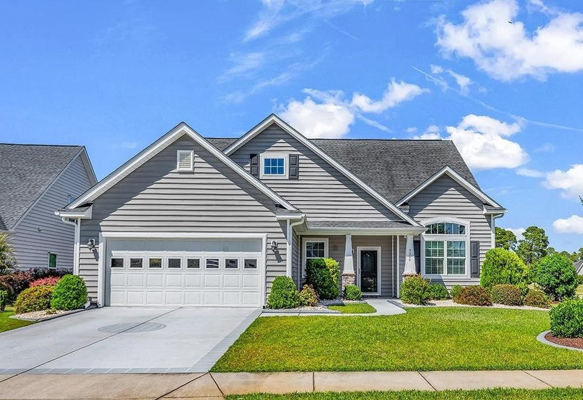 Don't miss this beautifully maintained 3br/2ba home located in - Beach Home for sale in Myrtle Beach, South Carolina on Beachhouse.com