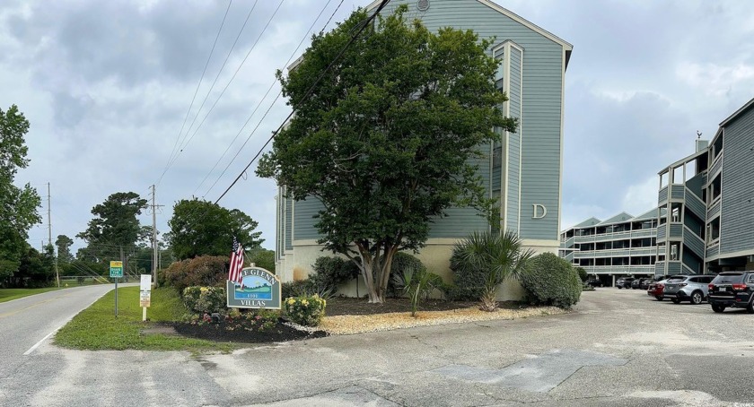 This Glen Glenn Villas Condo features 2 bedrooms and 2 bathrooms - Beach Condo for sale in North Myrtle Beach, South Carolina on Beachhouse.com