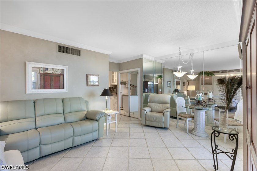 Sunset House North is one of Marco Islands original beachfront - Beach Condo for sale in Marco Island, Florida on Beachhouse.com