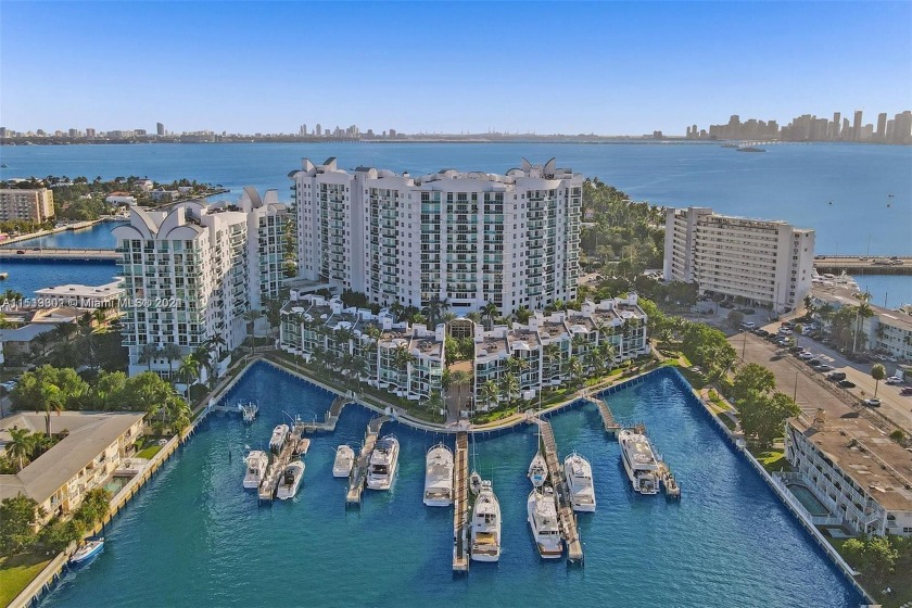 NO CURRENT OR SCHEDULED ASSESSMENTS.  GREAT INVESTMENT - Beach Condo for sale in North Bay Village, Florida on Beachhouse.com