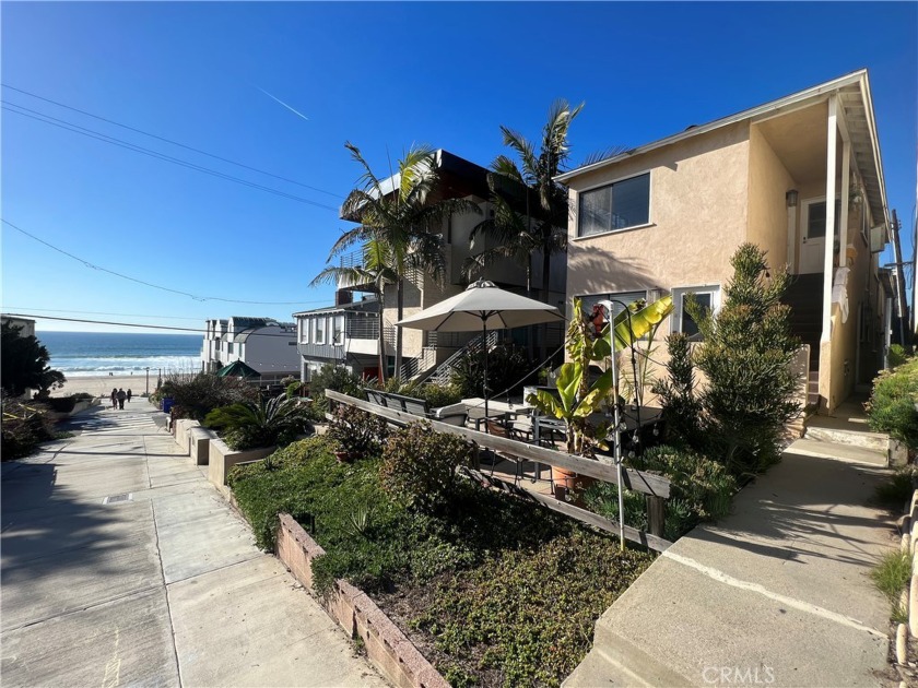 Rare opportunity to own a Triplex in the 100 block (Strand - Beach Home for sale in Manhattan Beach, California on Beachhouse.com
