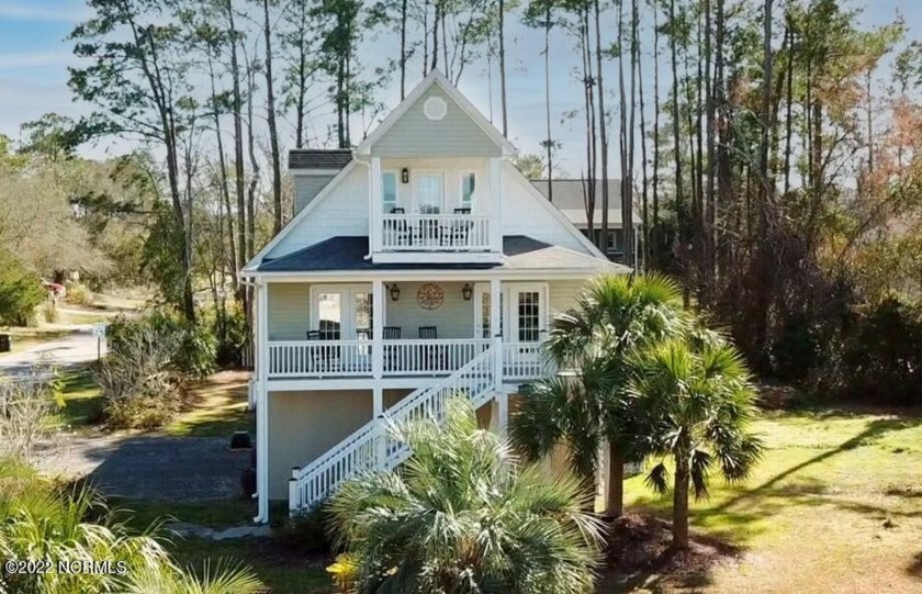 What a great find on Oak Island.  This turn key, custom built - Beach Home for sale in Oak Island, North Carolina on Beachhouse.com