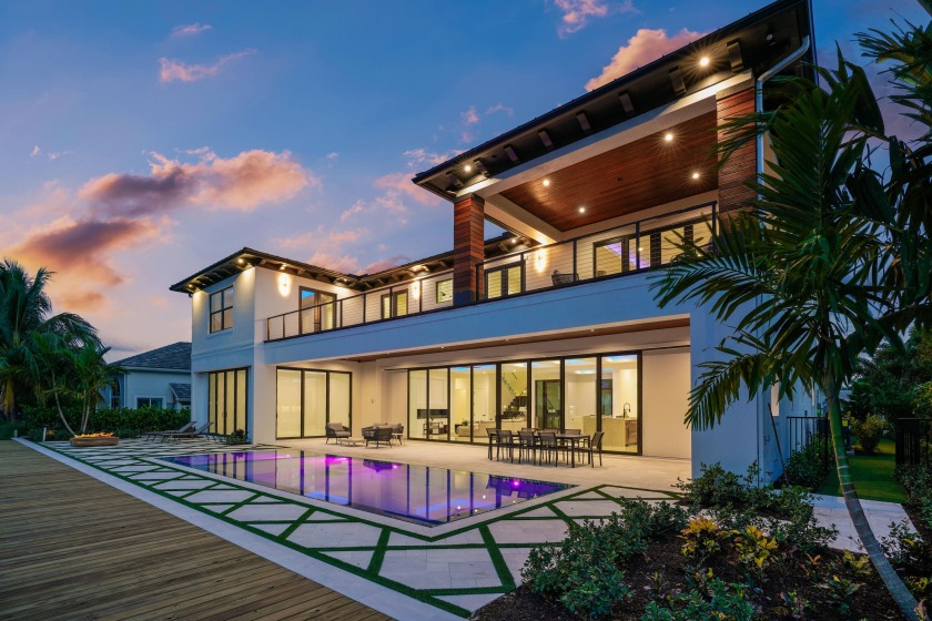 Custom waterfront residence on a deep-water canal with 100ft of - Beach Home for sale in Singer Island, Florida on Beachhouse.com