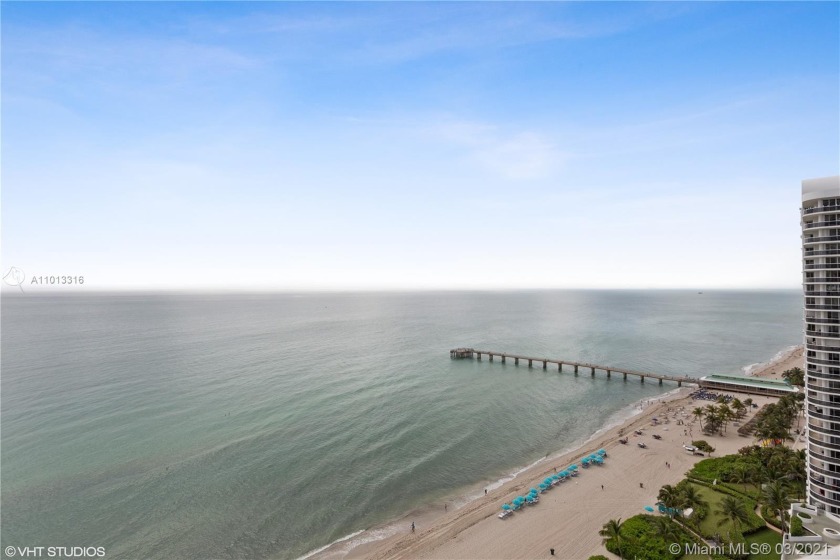 Beautiful unit in Sunny Isles in this brand new building. Top of - Beach Condo for sale in Sunny Isles Beach, Florida on Beachhouse.com