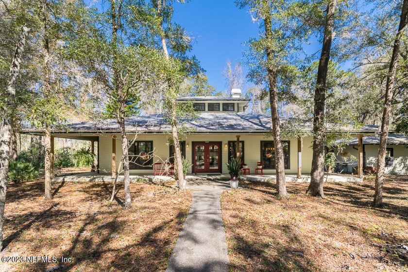 Welcome to Horse Creek Farm, a truly unique  celebration of - Beach Home for sale in Saint Johns, Florida on Beachhouse.com