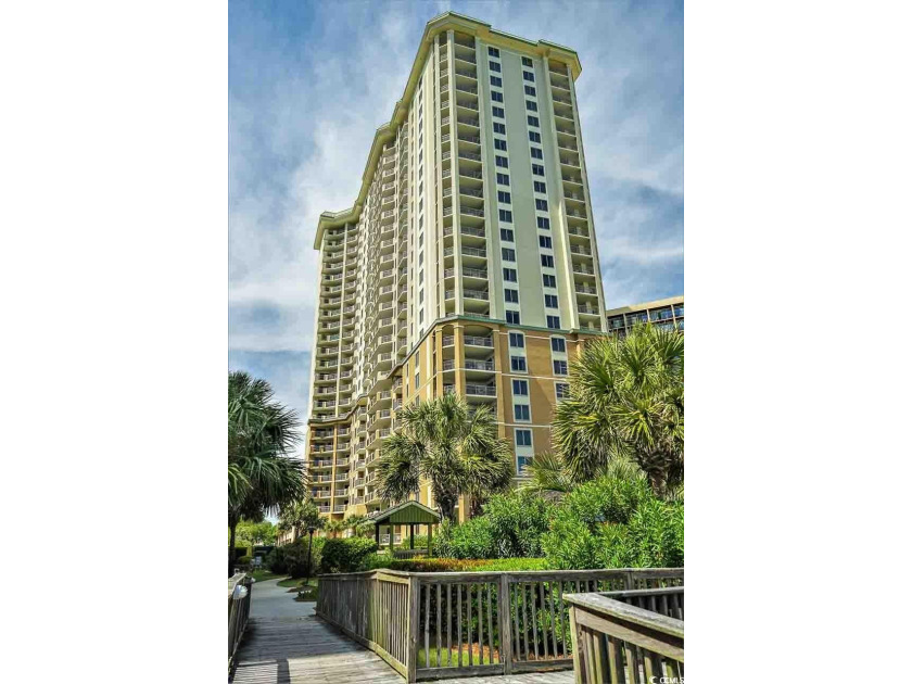 Completely renovated three-bedroom, three-bath lock-out - Beach Condo for sale in Myrtle Beach, South Carolina on Beachhouse.com