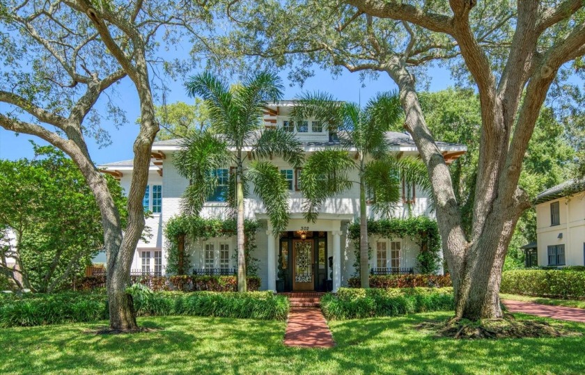 HISTORIC HARBOR OAKS DREAM HOME!  Welcome to the timeless allure - Beach Home for sale in Clearwater, Florida on Beachhouse.com