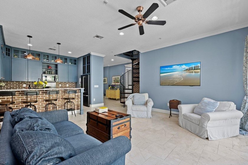 Luxury living at the most convenient location awaits in the - Beach Condo for sale in Delray Beach, Florida on Beachhouse.com
